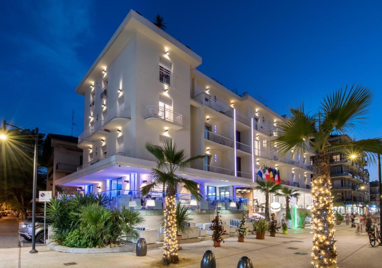 Hotel Lido Cattolica Exteriér fotografie